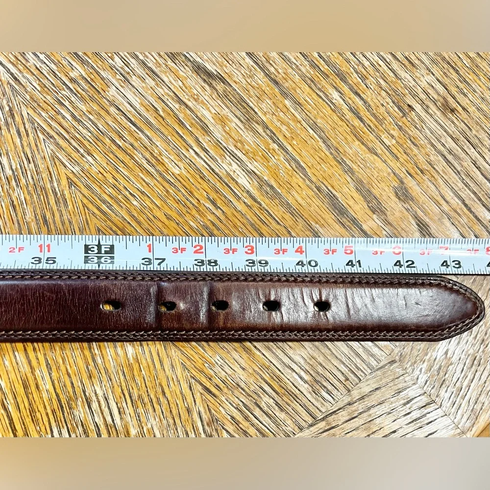 VINTAGE‎ leather belt Dockers saddle brown silver buckle hardware size 36 90s